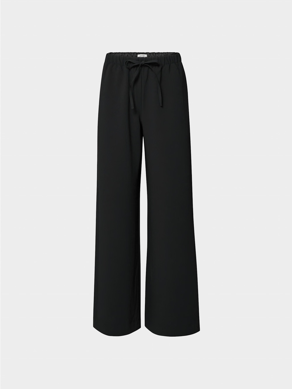 ARITZIA The Lodge Pant - Crepette in Black